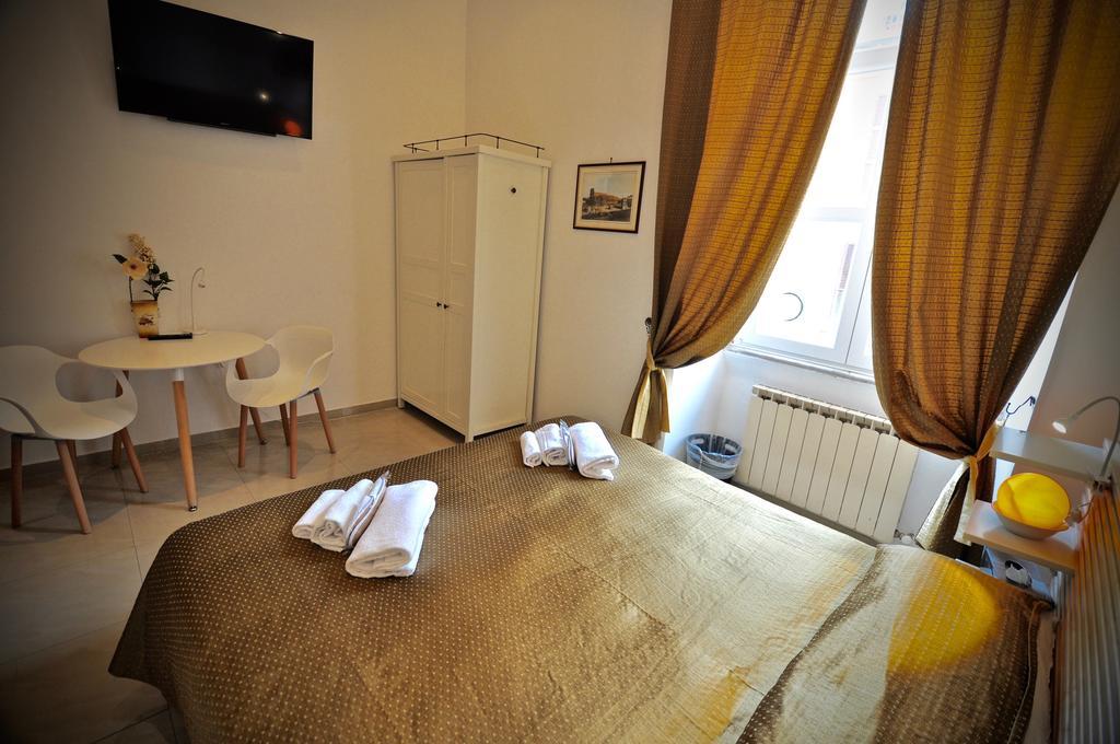 Babuino 127 Rooms Rome Exterior photo