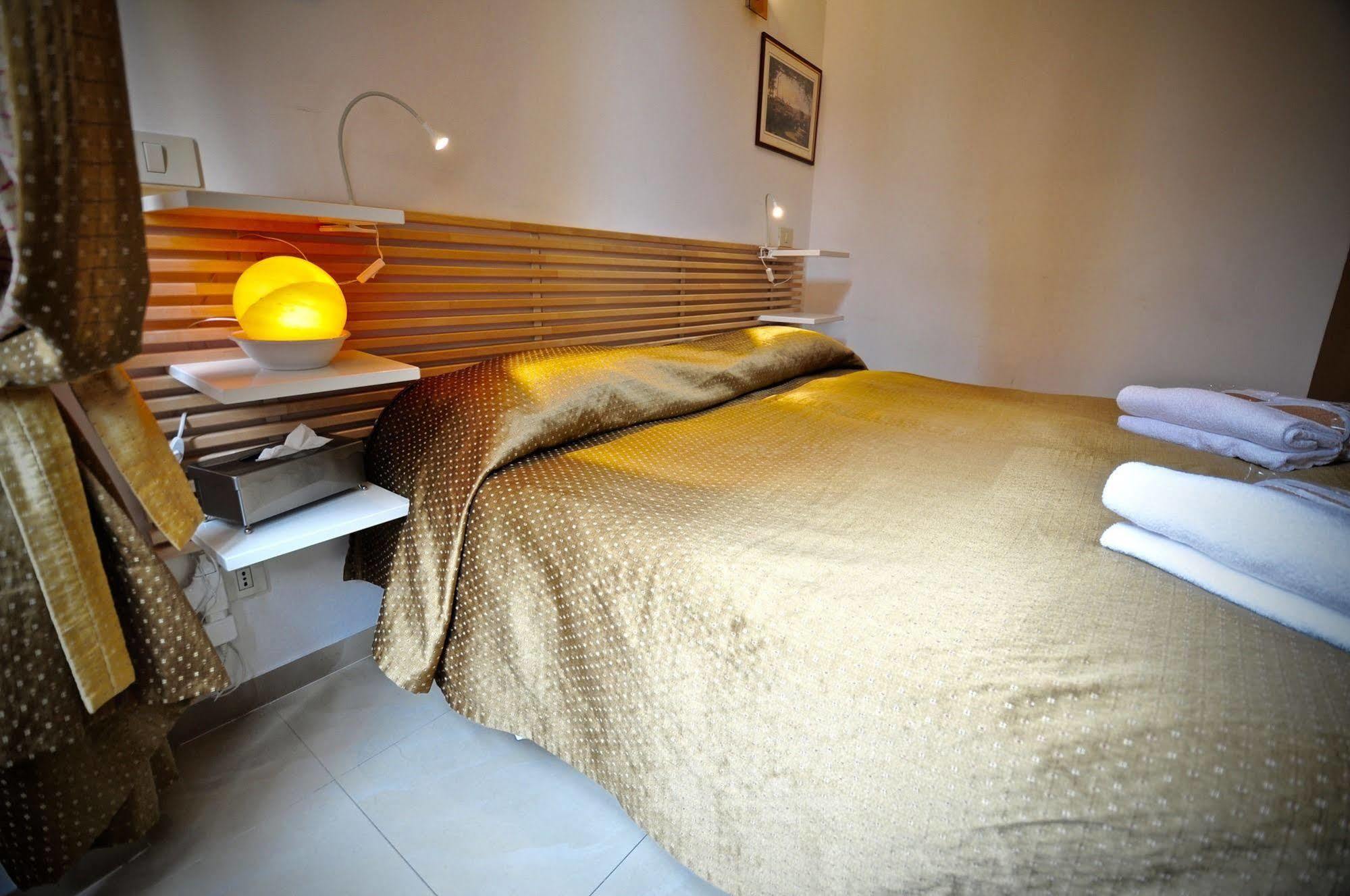 Babuino 127 Rooms Rome Exterior photo