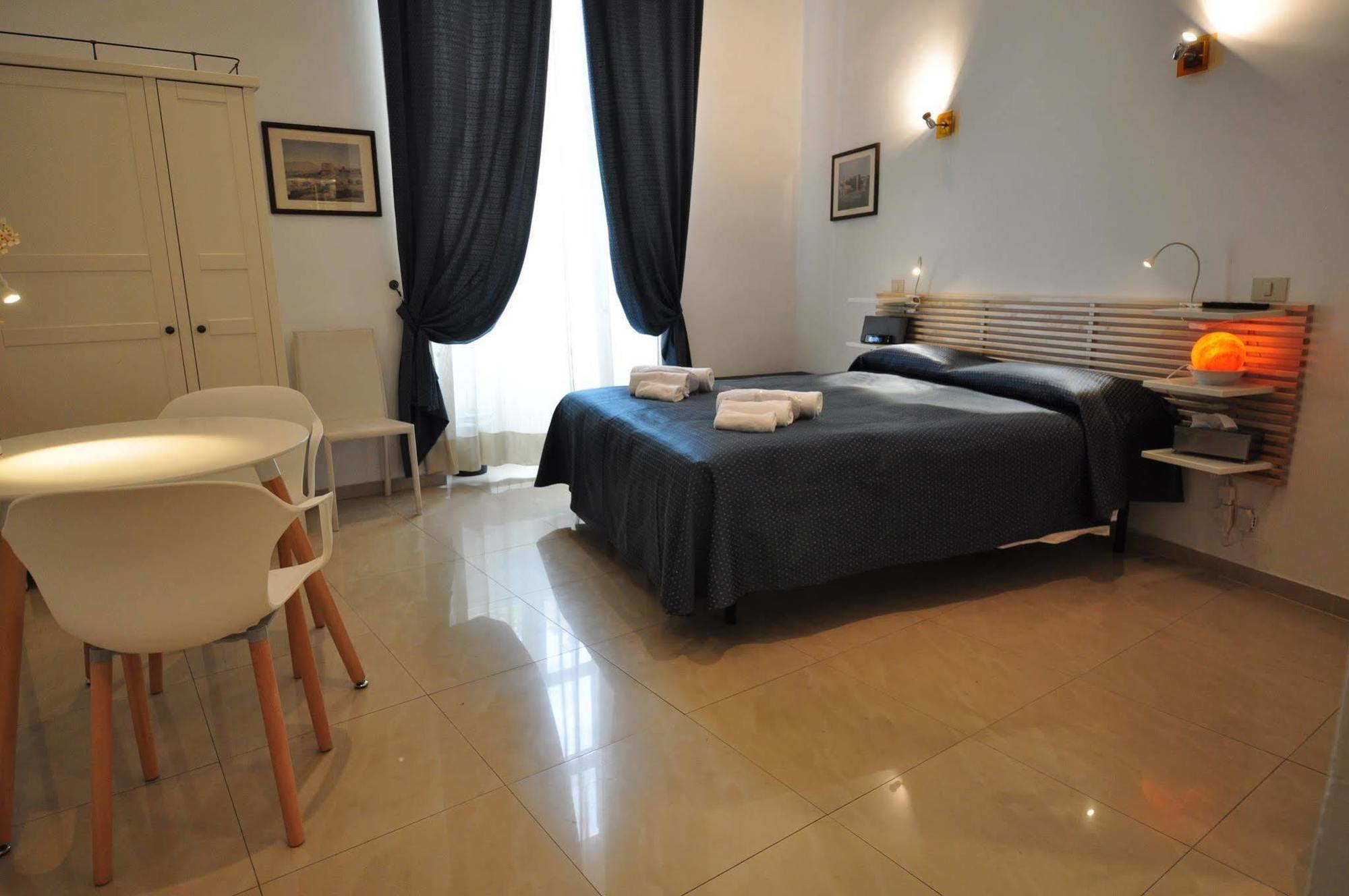 Babuino 127 Rooms Rome Exterior photo